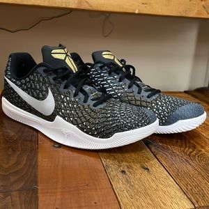 Nike Mamba Instict